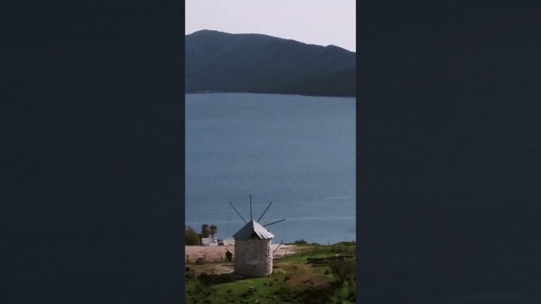 Top 10 Most Beautiful Places In The World C_fao9zdwxm #travel #beach #visit #travelguide #shorts