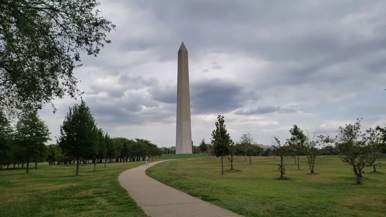 24 Hours in Washington DC – Washington Monument – Travel Guide