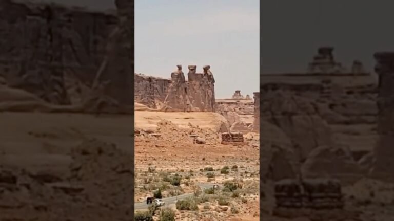 Arches Scenic Drive Stop No. 3 #arches #archesnationalpark #utah #usnationalparks