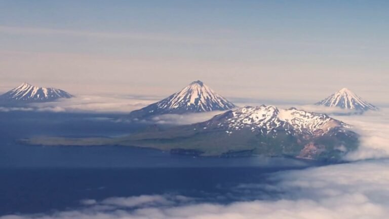 Aleutian Islands , Alaska, USA, travel, flora, fauna, volcanoes, weather,