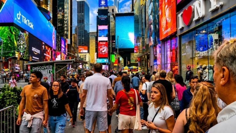 🗽 NYC Full of Tourists! FIFA Fever, Summer Crowds & Packed Streets | June Walking Tour 4K