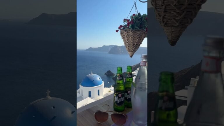 SANTORINI: GREECE'S DREAM ISLAND 🇬🇷